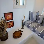 Alisachni Andros