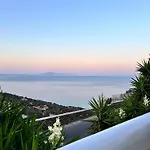 Alisachni Andros
