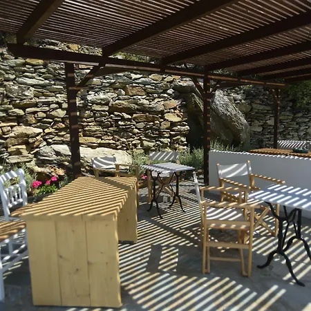 Alisachni Andros Lejlighed