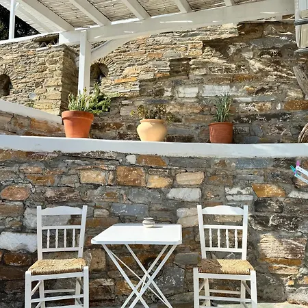 Alisachni Andros Διαμέρισμα