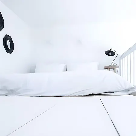 Alisachni Andros 아파트 *