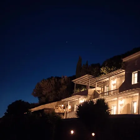 Alisachni Andros * Αγία Ελεούσα