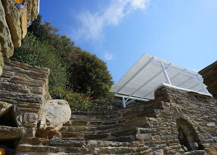 Alisachni Andros דירה *